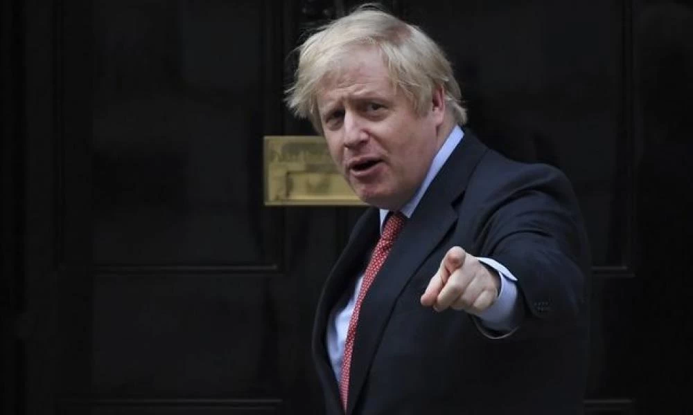Βρετανία: Οι παμπ ανοίγουν και ο Τζόνσον ζητά υπευθυνότητα από το λαό
